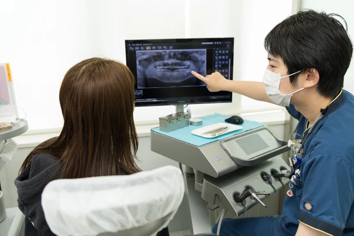 歯科用CTでの検査の様子