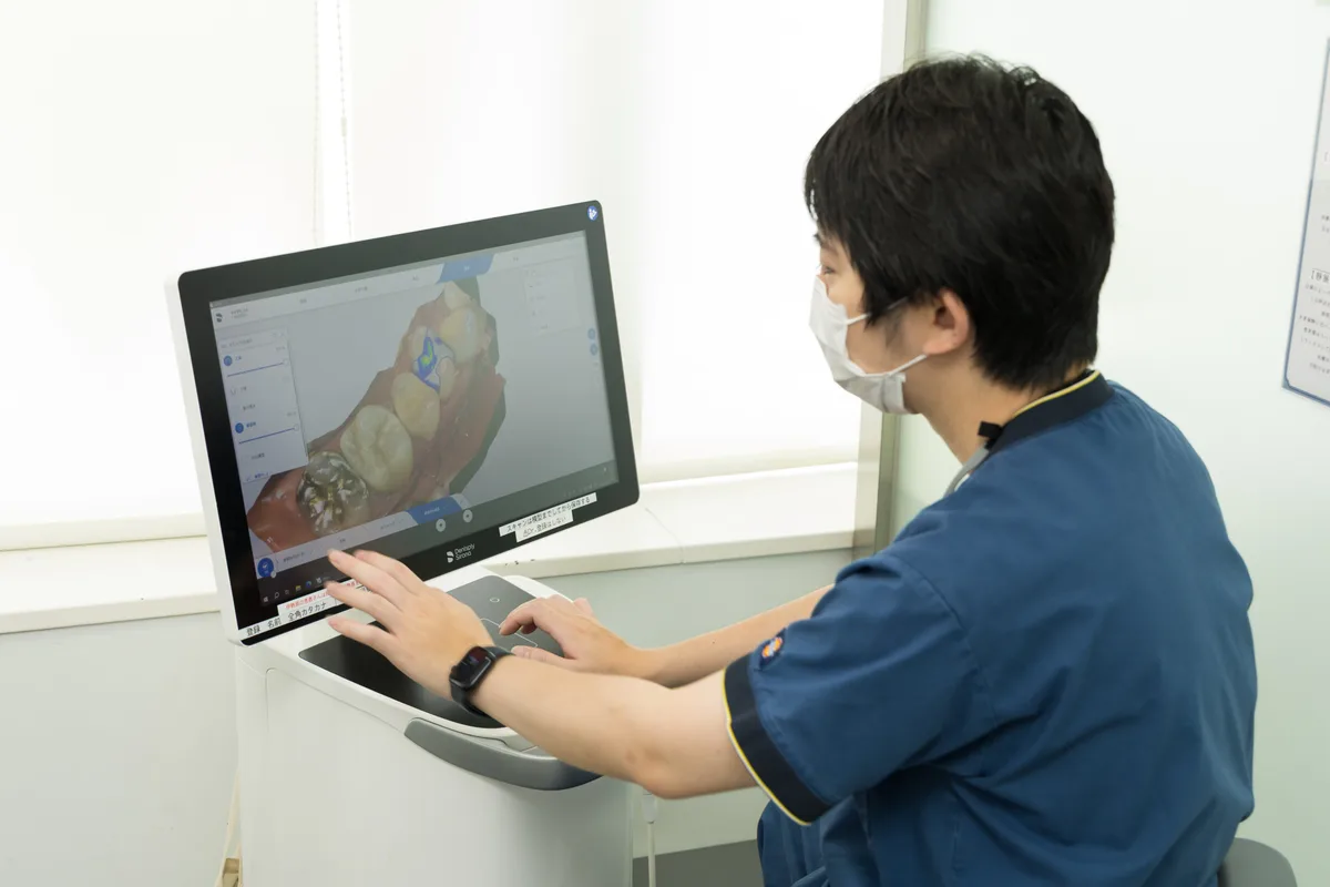 型取りの様子